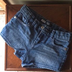 Levi’s Shorty Shorts